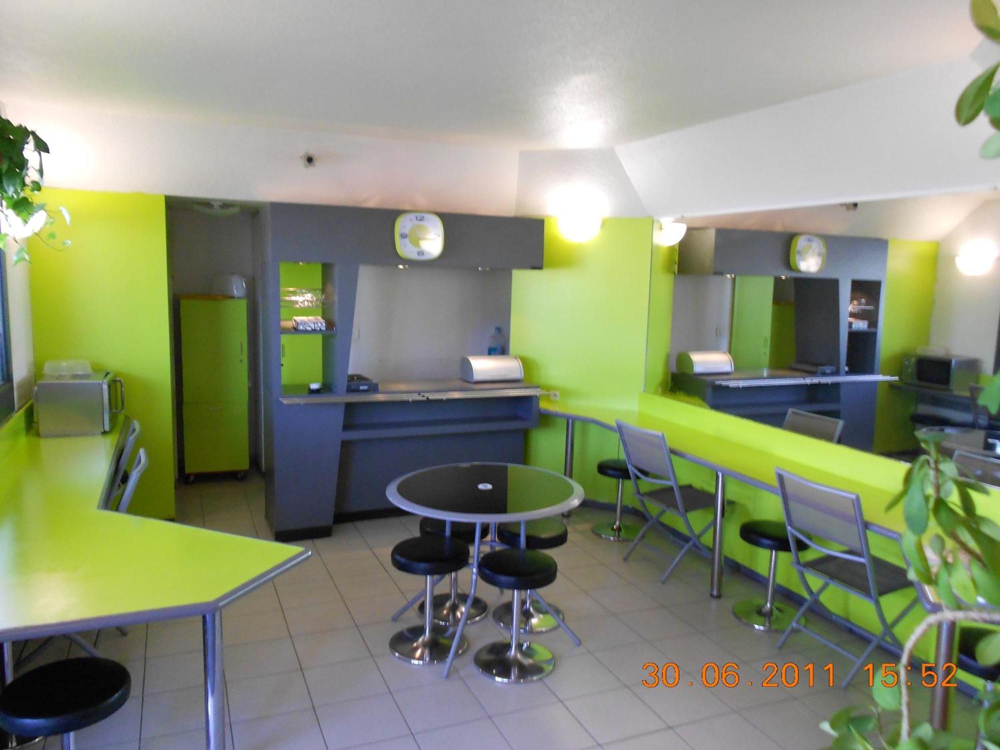 Lemon Hotel Le Coteau Ngoại thất bức ảnh